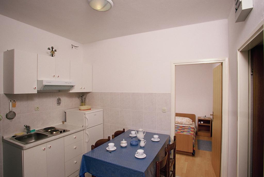 Apartments Boljat スペタル 部屋 写真