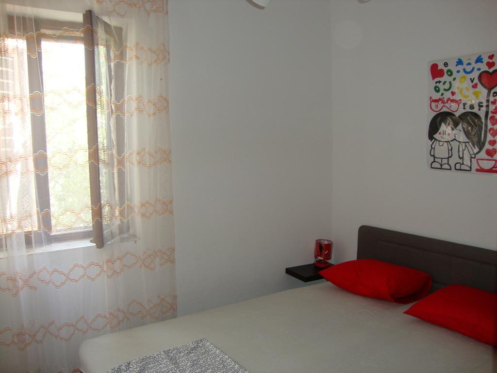 Apartments Boljat スペタル 部屋 写真
